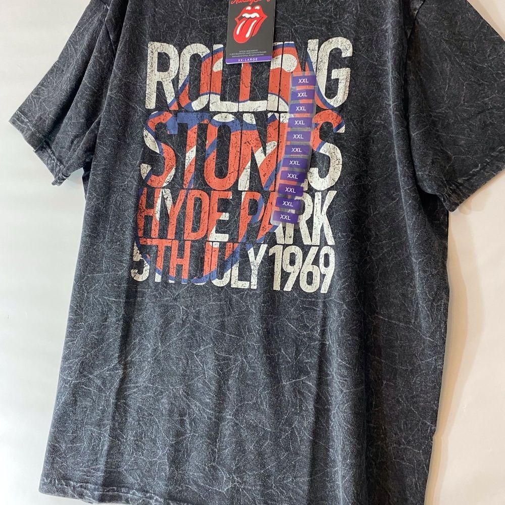 the Rolling Stones Black Vintage-Style Hyde Park 5th July 1969 Graphic Tee